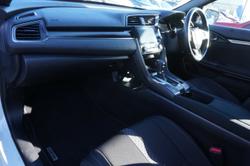 2020 Honda
Civic VTi-S