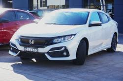 2020 Honda
Civic VTi-S