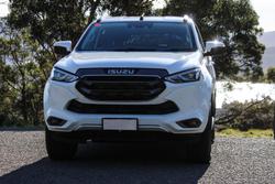 2023 Isuzu
MU-X LS-U