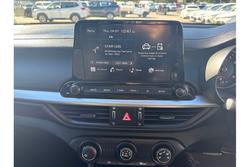 2024 Kia
Cerato S