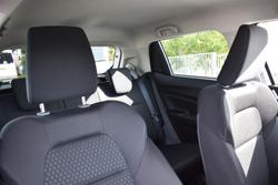 2023 Suzuki Swift GL AZ Series II Pure White