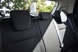2023 Suzuki Swift GL AZ Series II Pure White