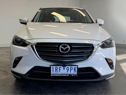 2019 Mazda
CX-3 sTouring
