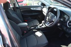 2024 Kia
Cerato S