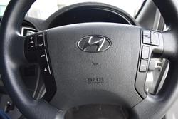 2020 Hyundai
                iLoad 