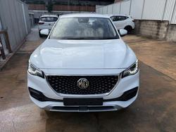 2021 MG
                HS Core