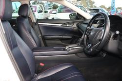 2018 Honda
                Civic VTi-L