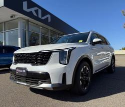 2025 Kia
Sorento Sport