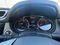 2016 Nissan
                X-TRAIL ST-L