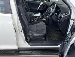 2022 Toyota
Landcruiser Prado GX