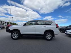 2022 Toyota
Landcruiser Prado GX