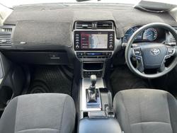 2022 Toyota
Landcruiser Prado GX