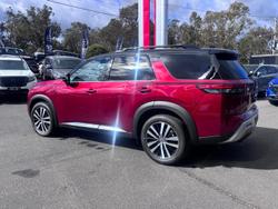 2024 Nissan Pathfinder Ti-L R53 MY24 4X4 On Demand Scarlet Ember/Super Black