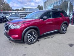 2024 Nissan Pathfinder Ti-L R53 MY24 4X4 On Demand Scarlet Ember/Super Black