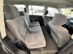 2012 Toyota
Landcruiser GXL