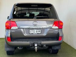 2012 Toyota
Landcruiser GXL