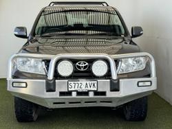 2012 Toyota
Landcruiser GXL