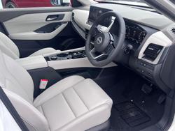 2025 Nissan
X-TRAIL Ti e-POWER