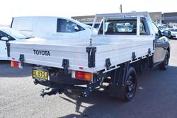 2023 Toyota
Hilux Workmate
