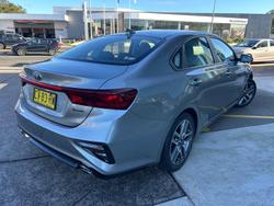 2019 Kia
Cerato Sport