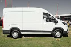 2023 LDV
Deliver 9