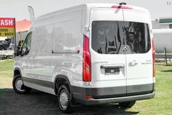 2023 LDV
Deliver 9