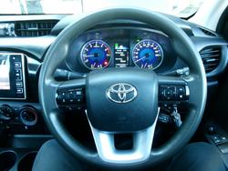 2019 Toyota
Hilux Workmate