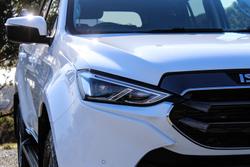 2023 Isuzu
MU-X LS-U
