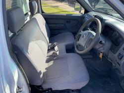 2008 Nissan
Navara DX