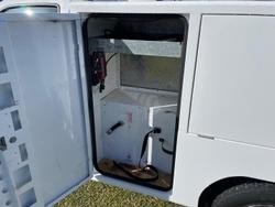 2008 Nissan Navara DX