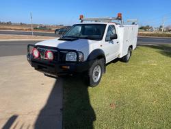 2008 Nissan
Navara DX