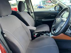 2022 Mitsubishi
Triton GSR