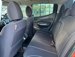 2022 Mitsubishi
Triton GSR