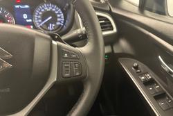 2023 Suzuki
S-Cross