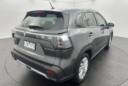 2023 Suzuki
S-Cross