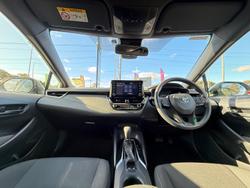 2022 Toyota
                Corolla Ascent Sport