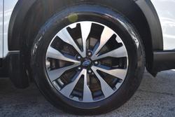 2017 Subaru
Outback 2.5i Premium