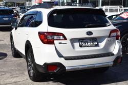 2017 Subaru
Outback 2.5i Premium
