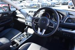 2017 Subaru
Outback 2.5i Premium