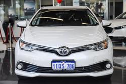 2018 Toyota
Corolla Ascent Sport