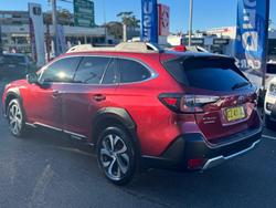 2021 Subaru
Outback AWD Touring