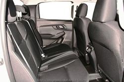 2025 Isuzu
                D-MAX SX