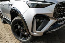 2025 Isuzu
MU-X X-TERRAIN