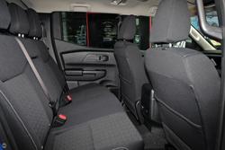 2025 Mitsubishi
Triton GLX-R