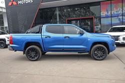 2025 Mitsubishi
Triton GLX-R