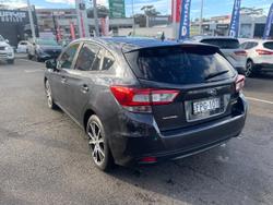 2018 Subaru
Impreza 2.0i-L