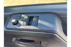 2021 Toyota
Hiace