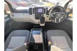 2021 Toyota
Hiace