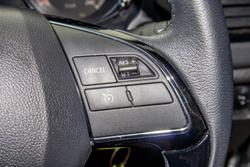 2021 Mitsubishi
ASX ES