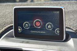 2015 Mazda
3 Maxx